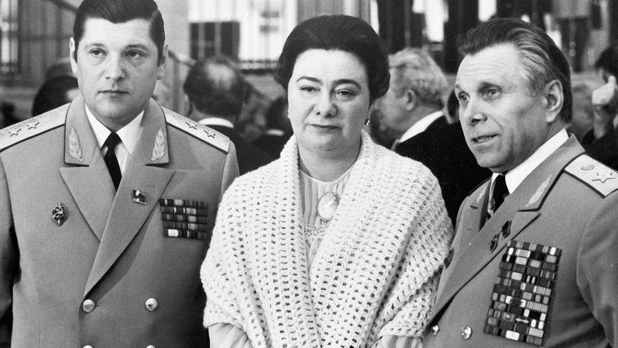 Дочери советских вождей: неудачные романы и браки